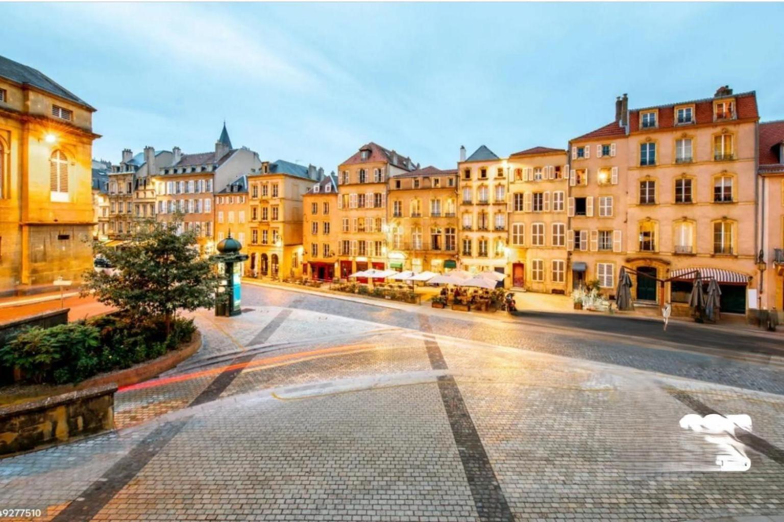 Apartamento Le Cinq Metz Exterior foto