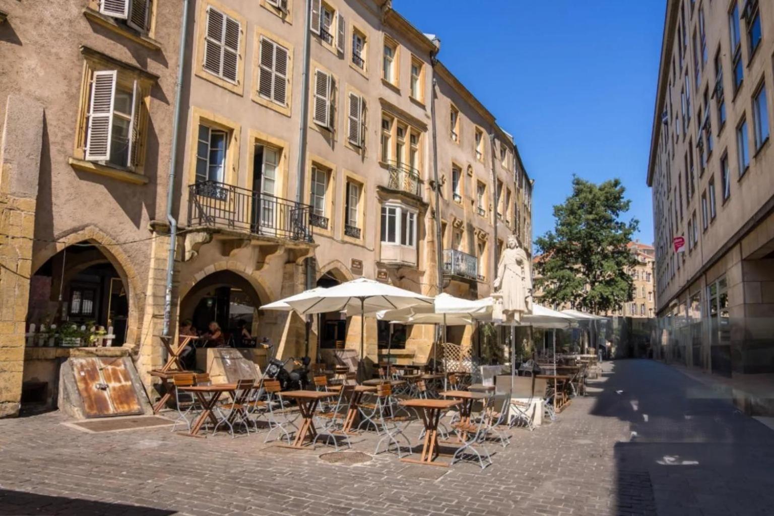 Apartamento Le Cinq Metz Exterior foto